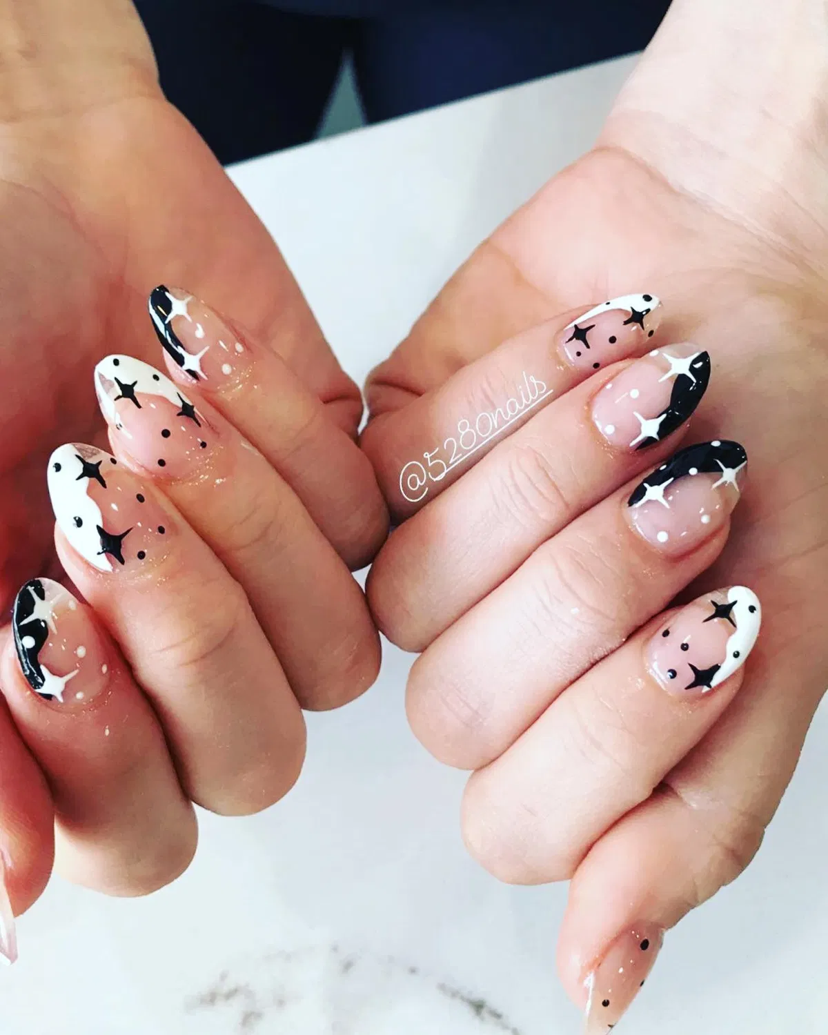black-and-white-nails_5280nails_2-1.webp