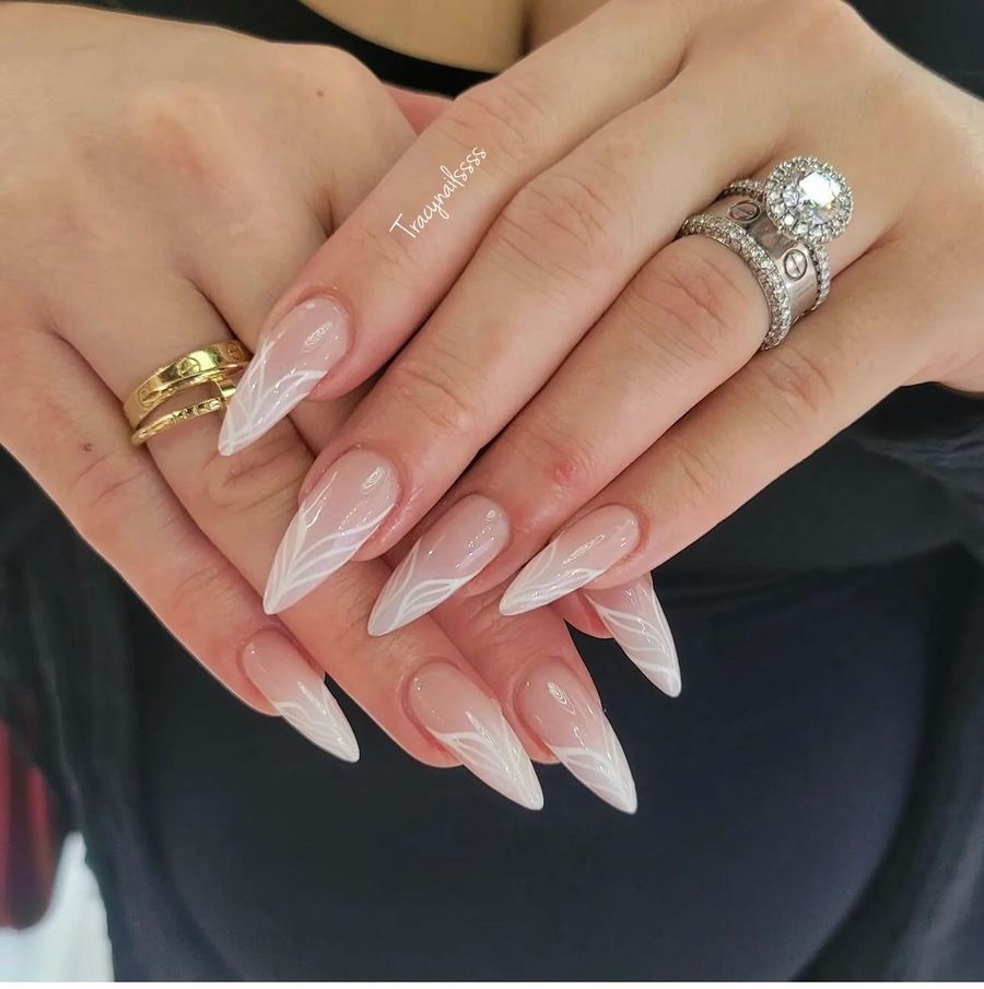 milky-white-nails_tracynailssss_11.jpg