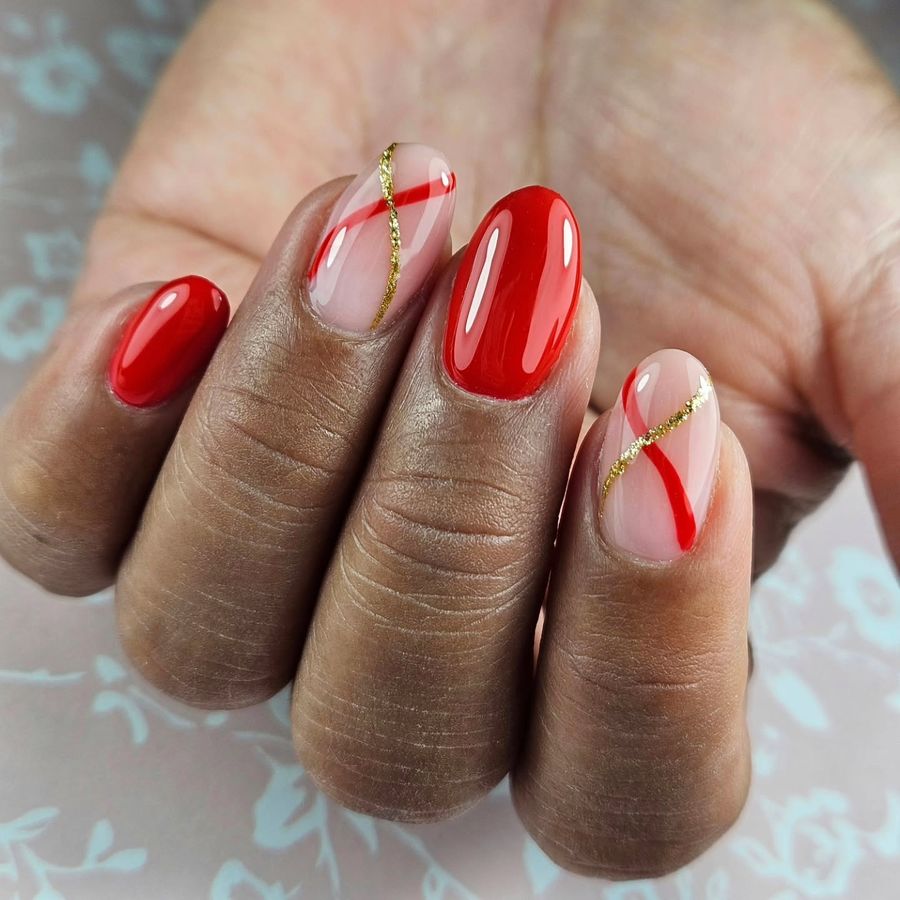 red-gel-nails_steffanievanmourik_4.jpg