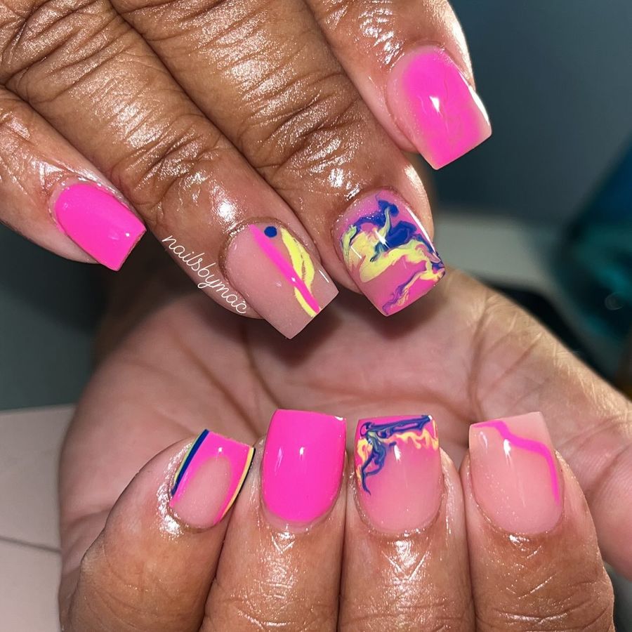 short-pink-nails_nailsbymac_14.jpg