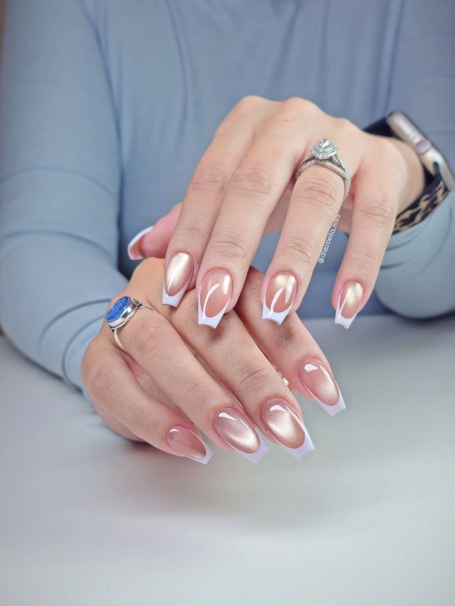 white-french-tip-nails_aleabella_nails_9.jpg