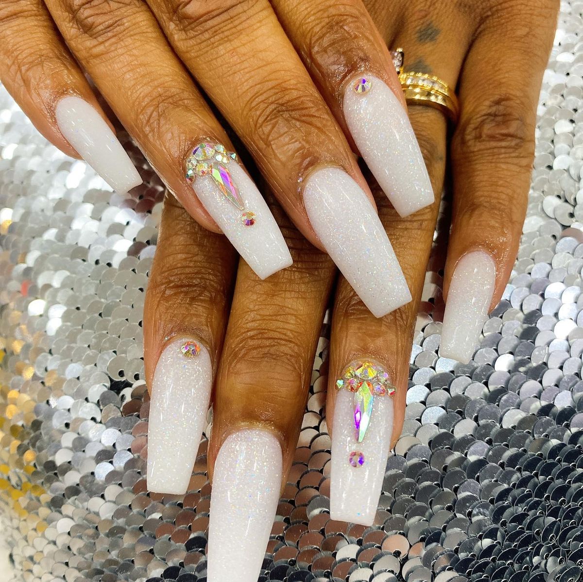 white-nails-with-designs_luxurynailsatlanta_6.jpg