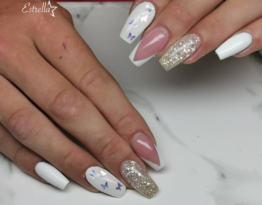 white-summer-nails_nailsalon_estrella_12.jpg
