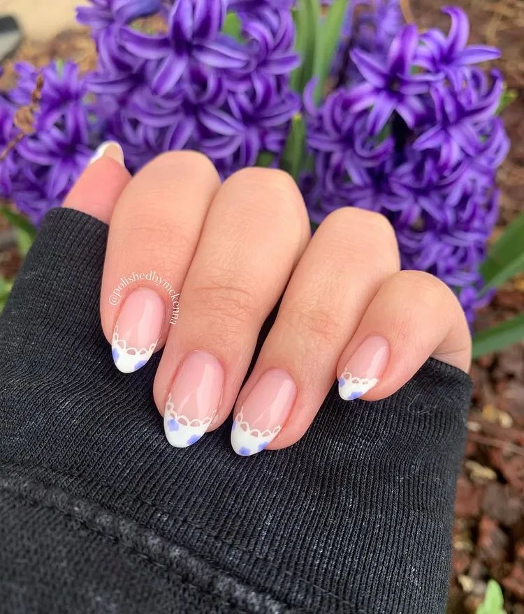 white-summer-nails_polishedbymckenna_14.jpg