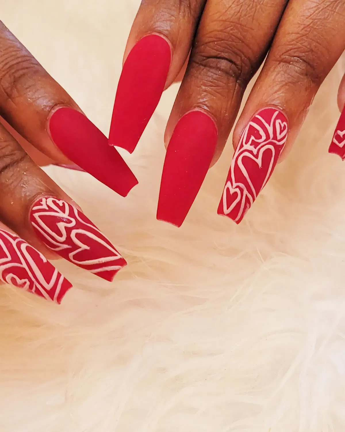 Red-coffin-nails_lustretheexperience_20.webp