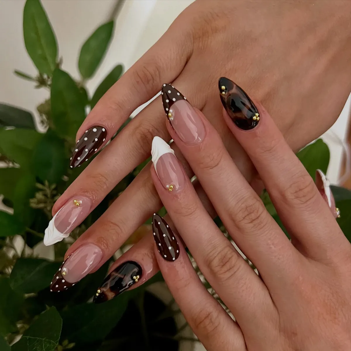 almond-nails_aesthetic.nailbar_1.webp
