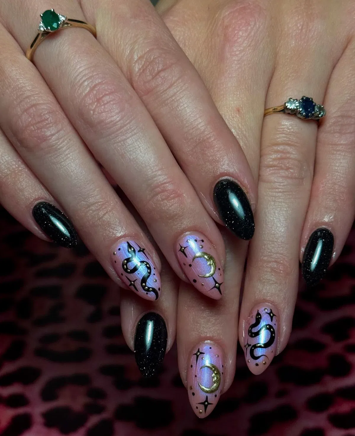 black-chrome-nails_blackbox_nailcraft_16.webp