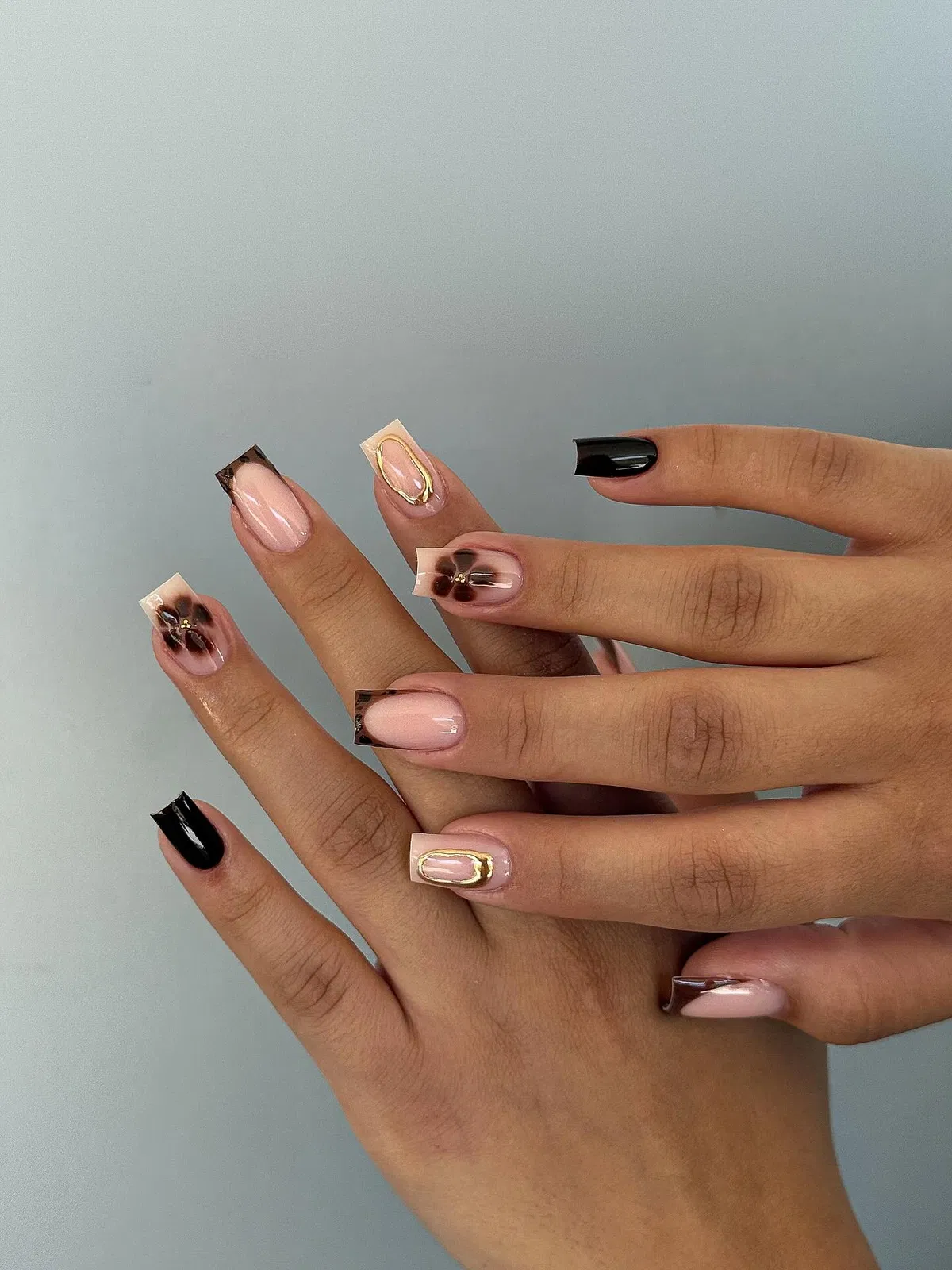 black-gel-nails__leonanails_20.webp
