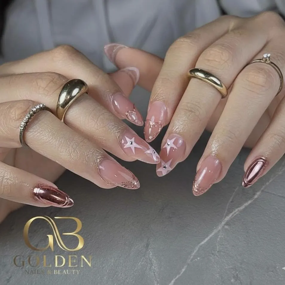 nude-pink-nails_goldennailsireland_2.webp