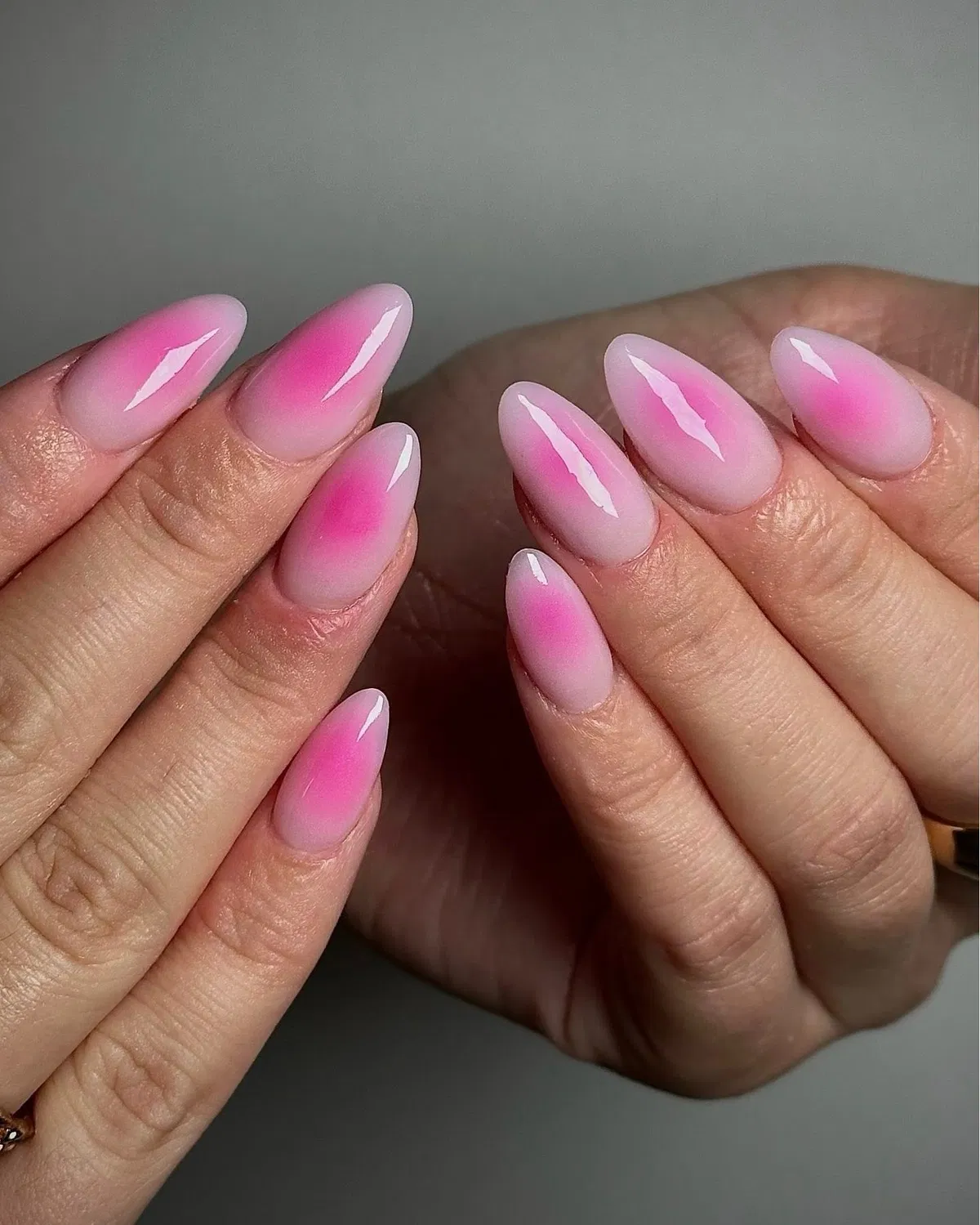 pink-nails_mary_jade_nails_12-1.webp