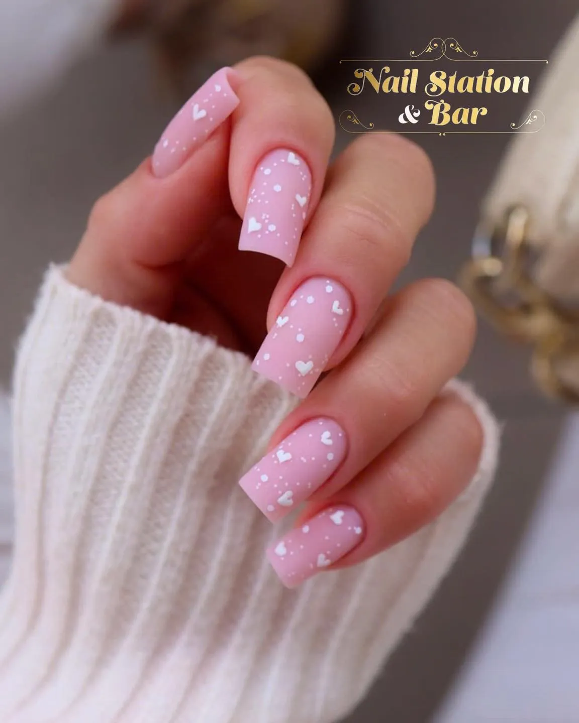 pink-nails_nailstation_barking_5-1.webp