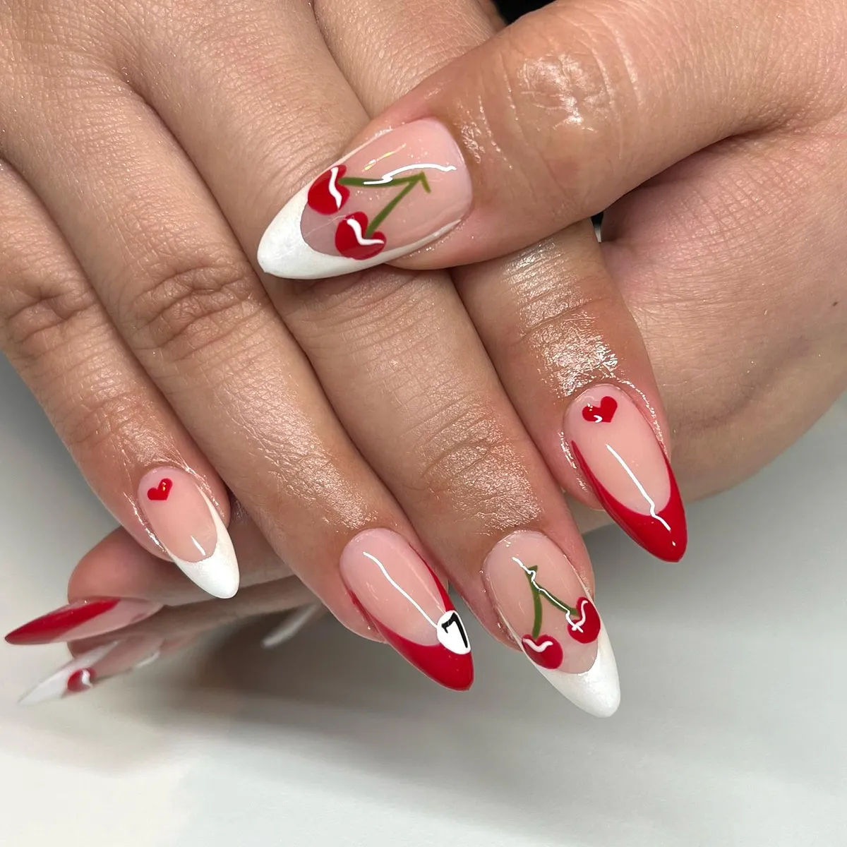 red-tip-nails_impressionnailz_10.webp