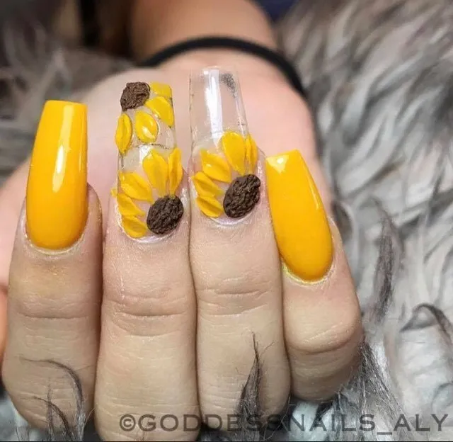 Sunflower-Nailsmakartt_official_9.webp