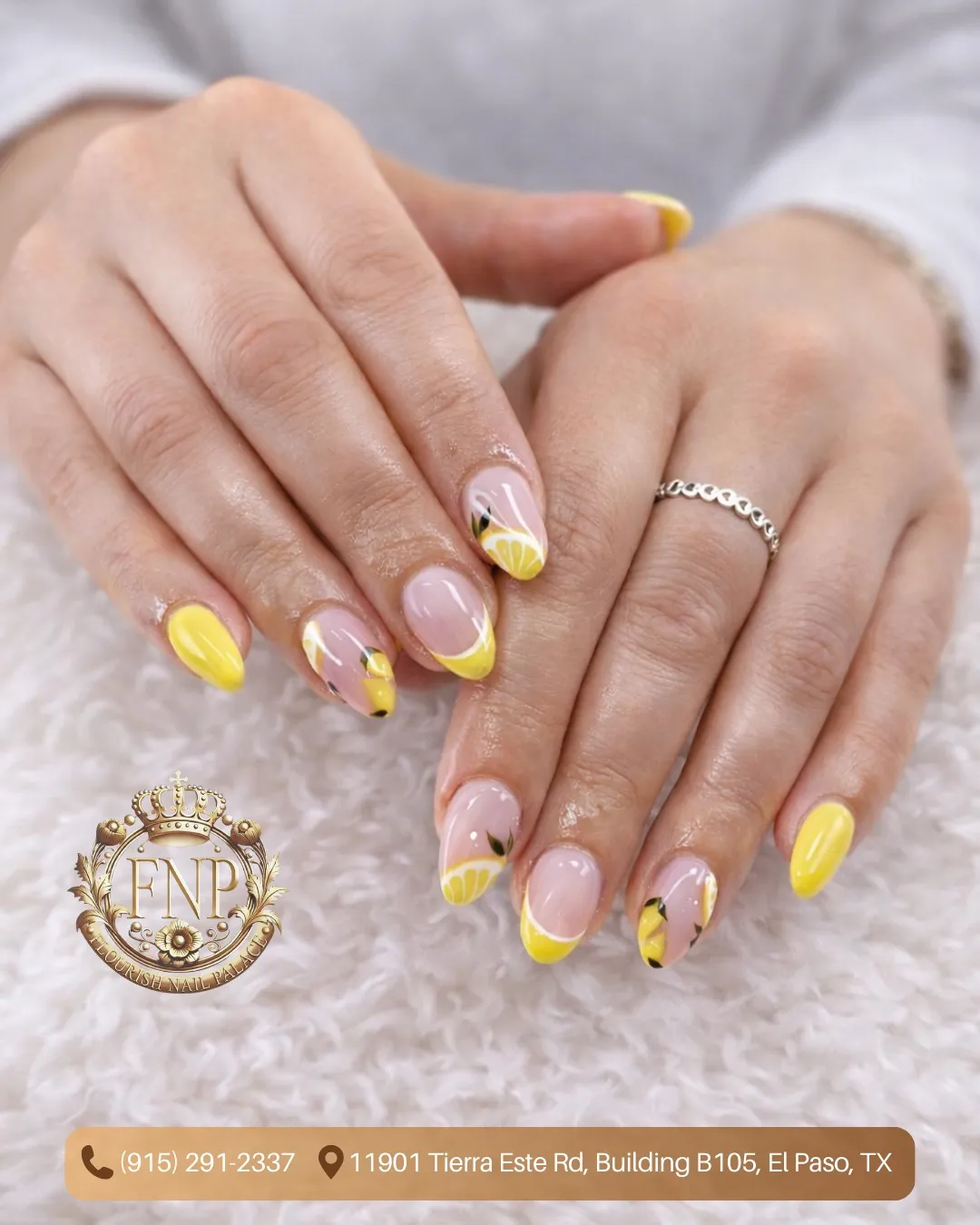 Mixed yellow tips and lemon-wedge style details