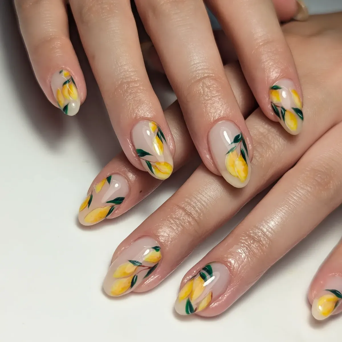 lemon-nails_bhambnails_9.webp