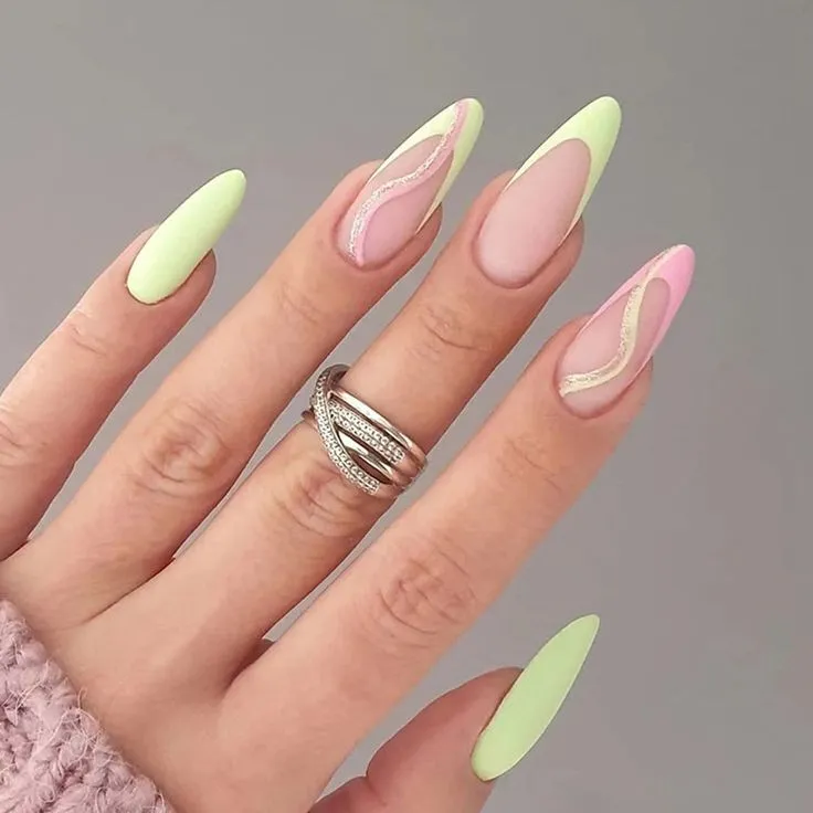 light-green-nails_riopronails_lash.coralspring_10.webp