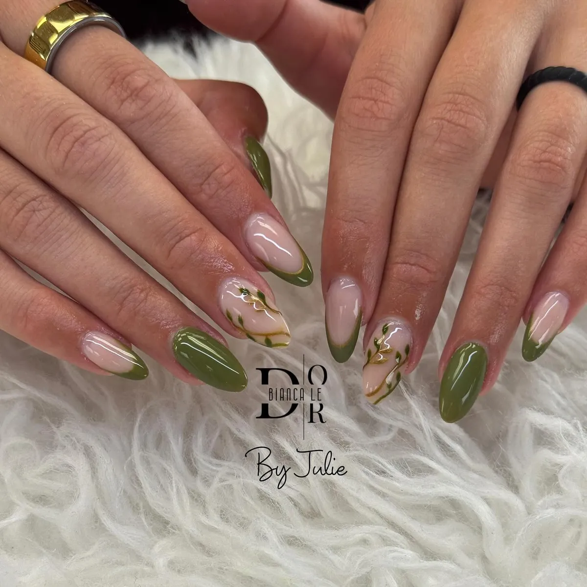olive-green-nails_dorstudiobybianca_7.webp