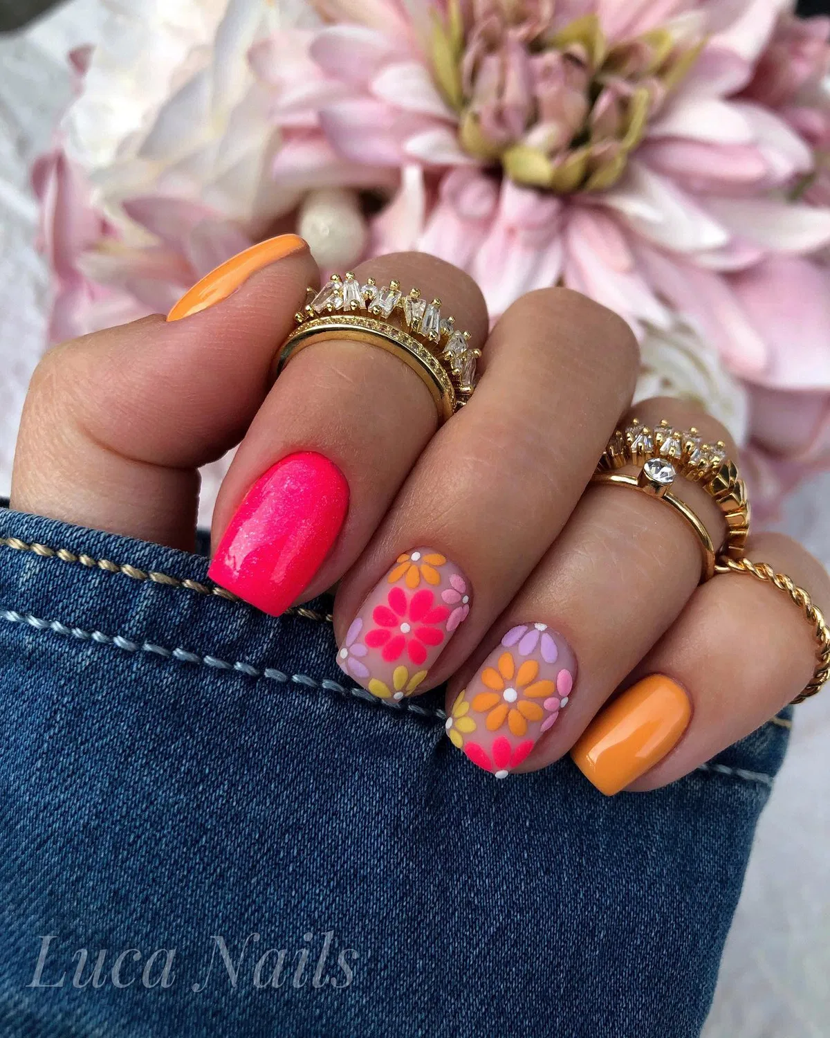 Daisy florals with bright pink and orange solids
