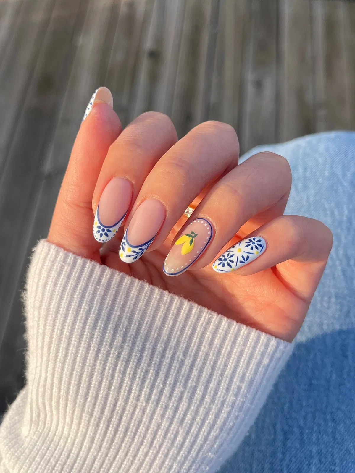Blue patterned tips with lemon accent