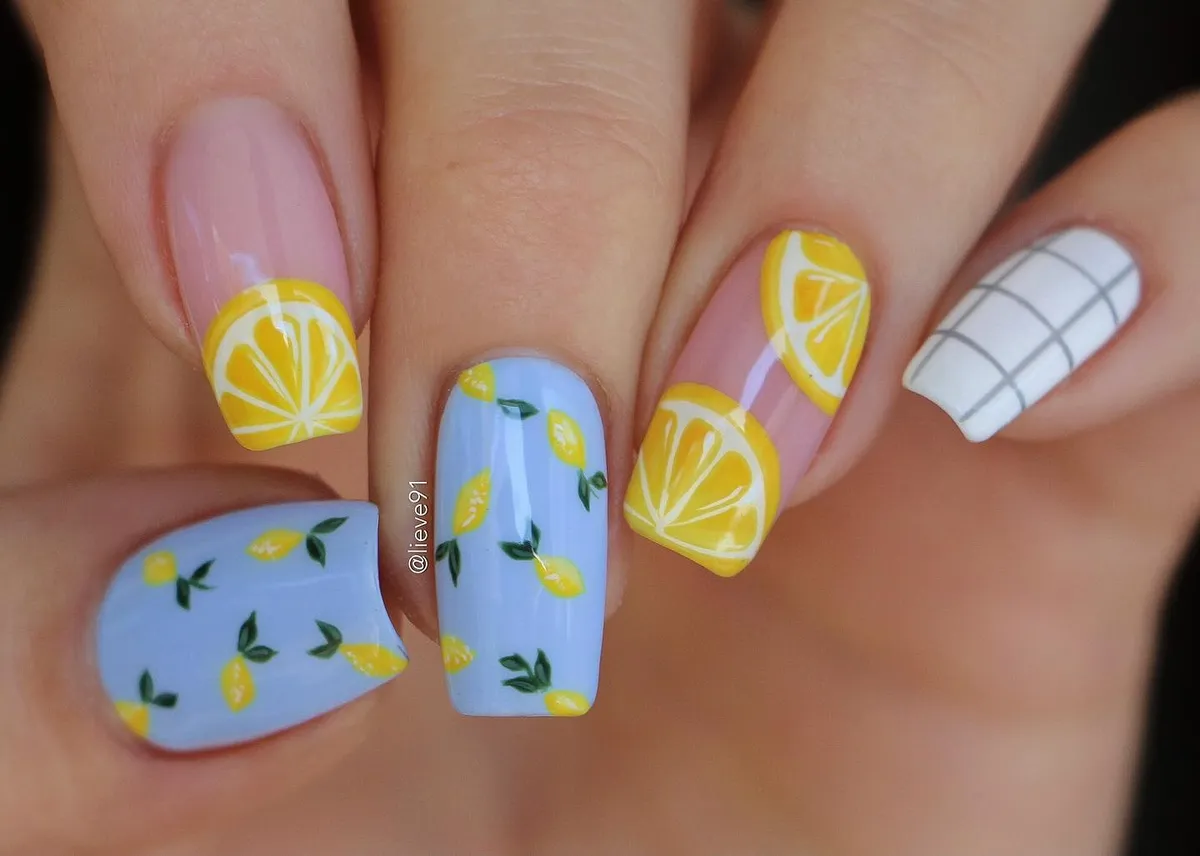 Graphic lemon slices with light-blue lemon print and grid accent