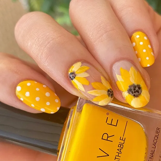 Yellow Polka Dots and Painted Sunflower Nails