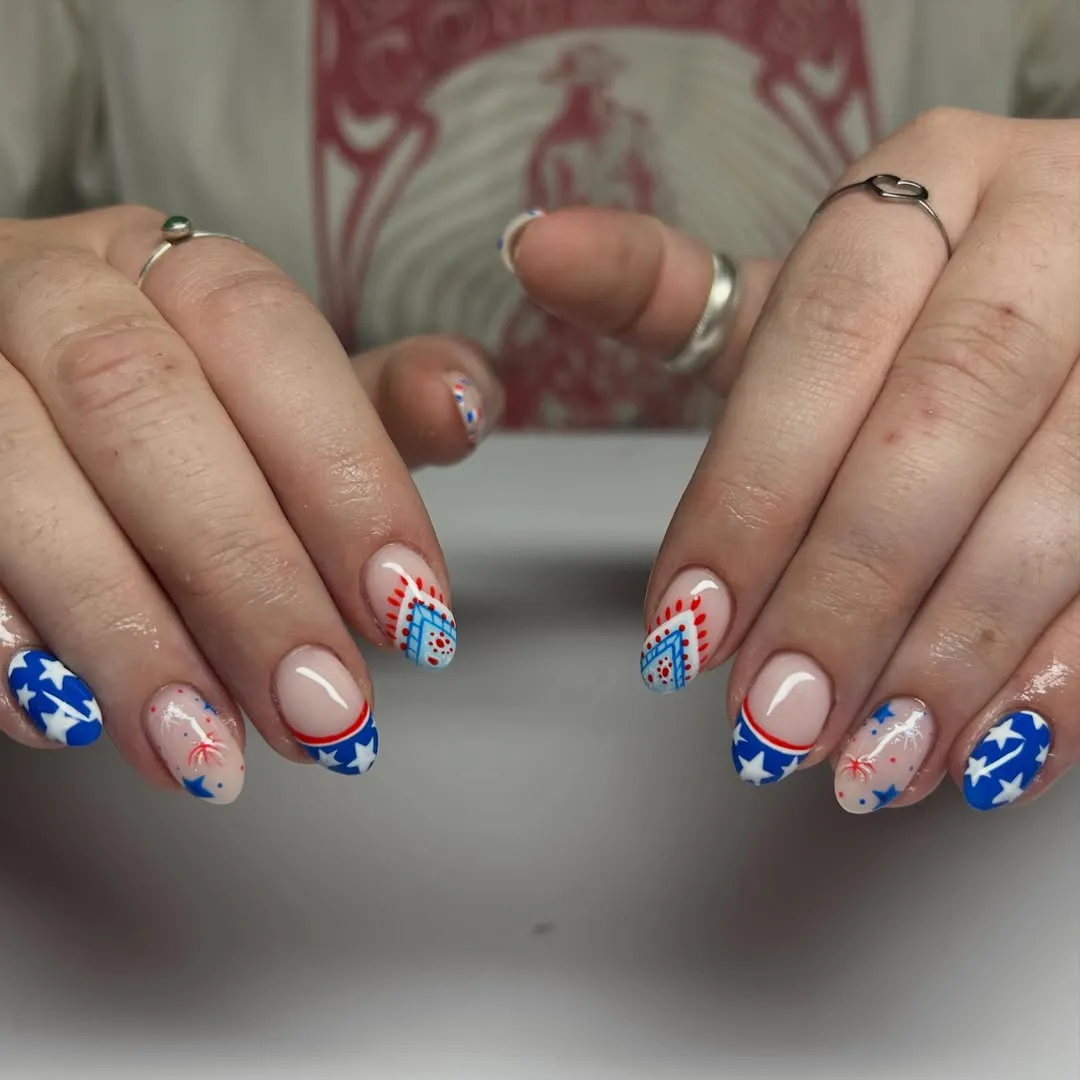 Star tips with red-and-blue burst accents