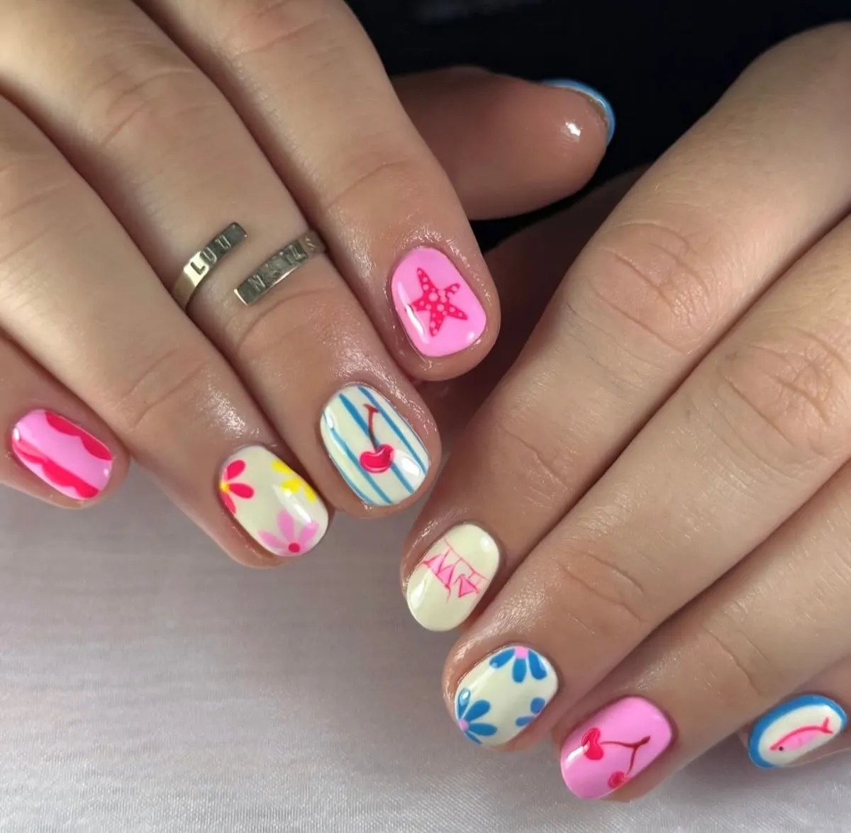 Cute mini motifs: starfish, cherries, stripes, and florals