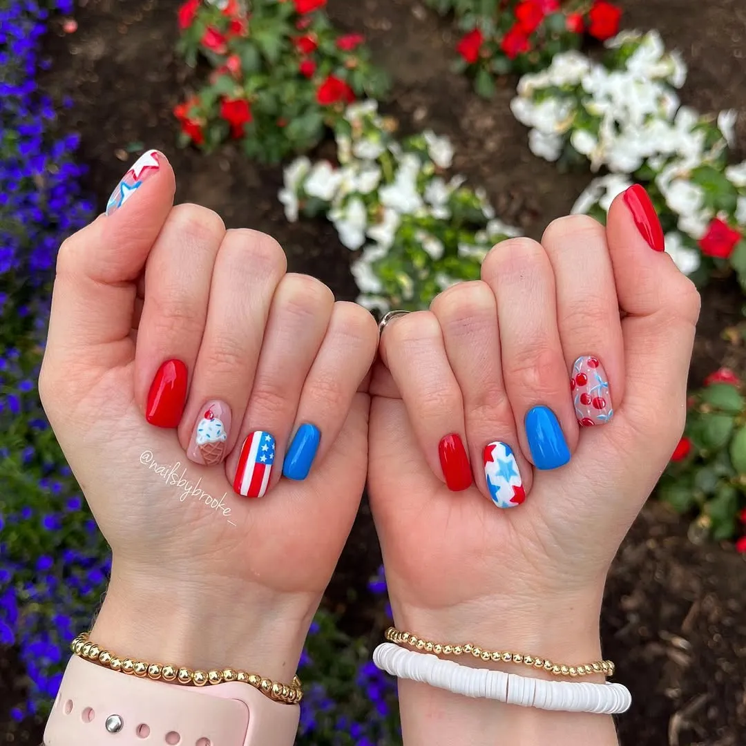 Short red-and-blue set with ice-cream and stripe accents