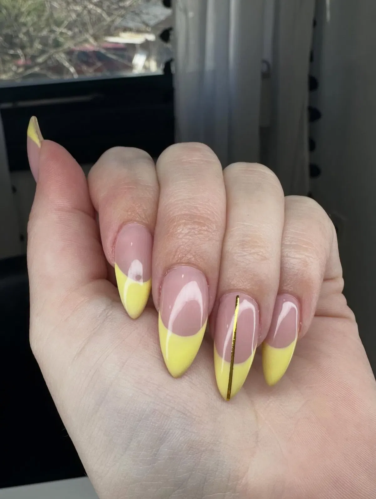 Stiletto Baby Yellow French Tips with Center Stripe