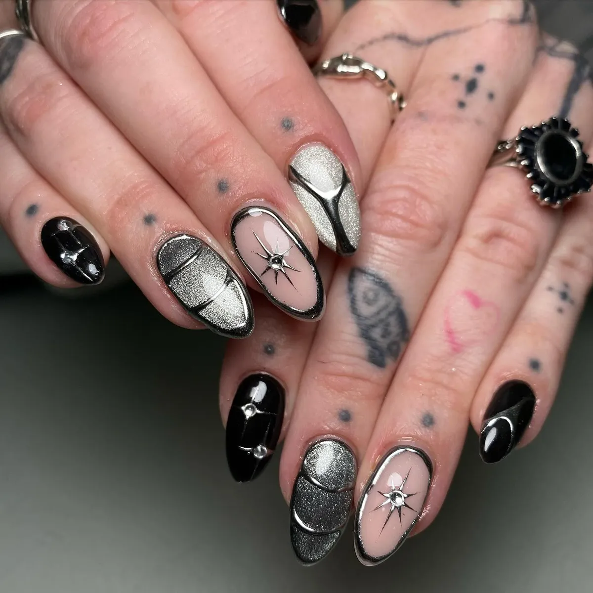 Silver Paneling and Starburst Gem Accents