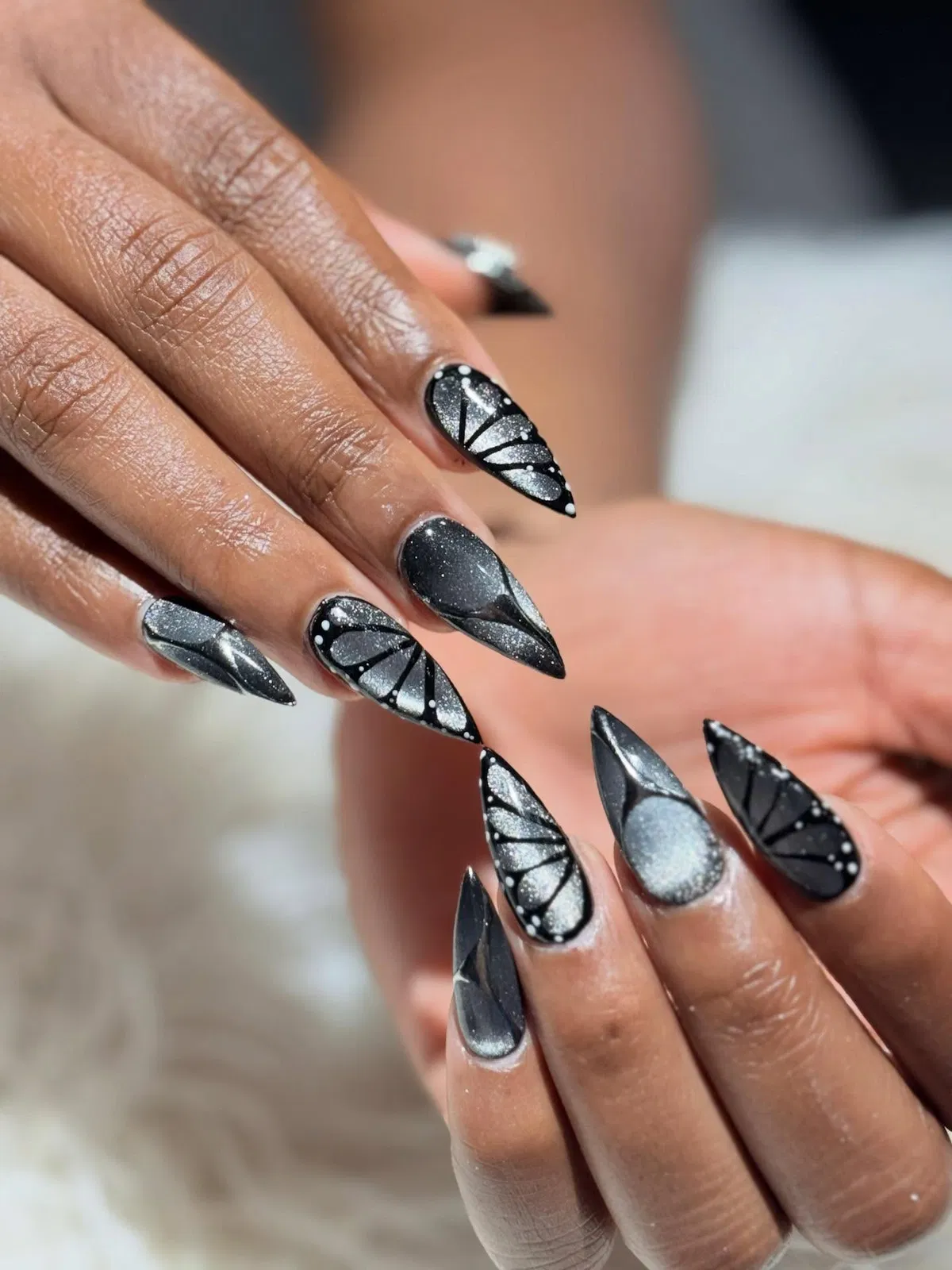 Stiletto Black–Silver Wing Pattern with White Dot Details