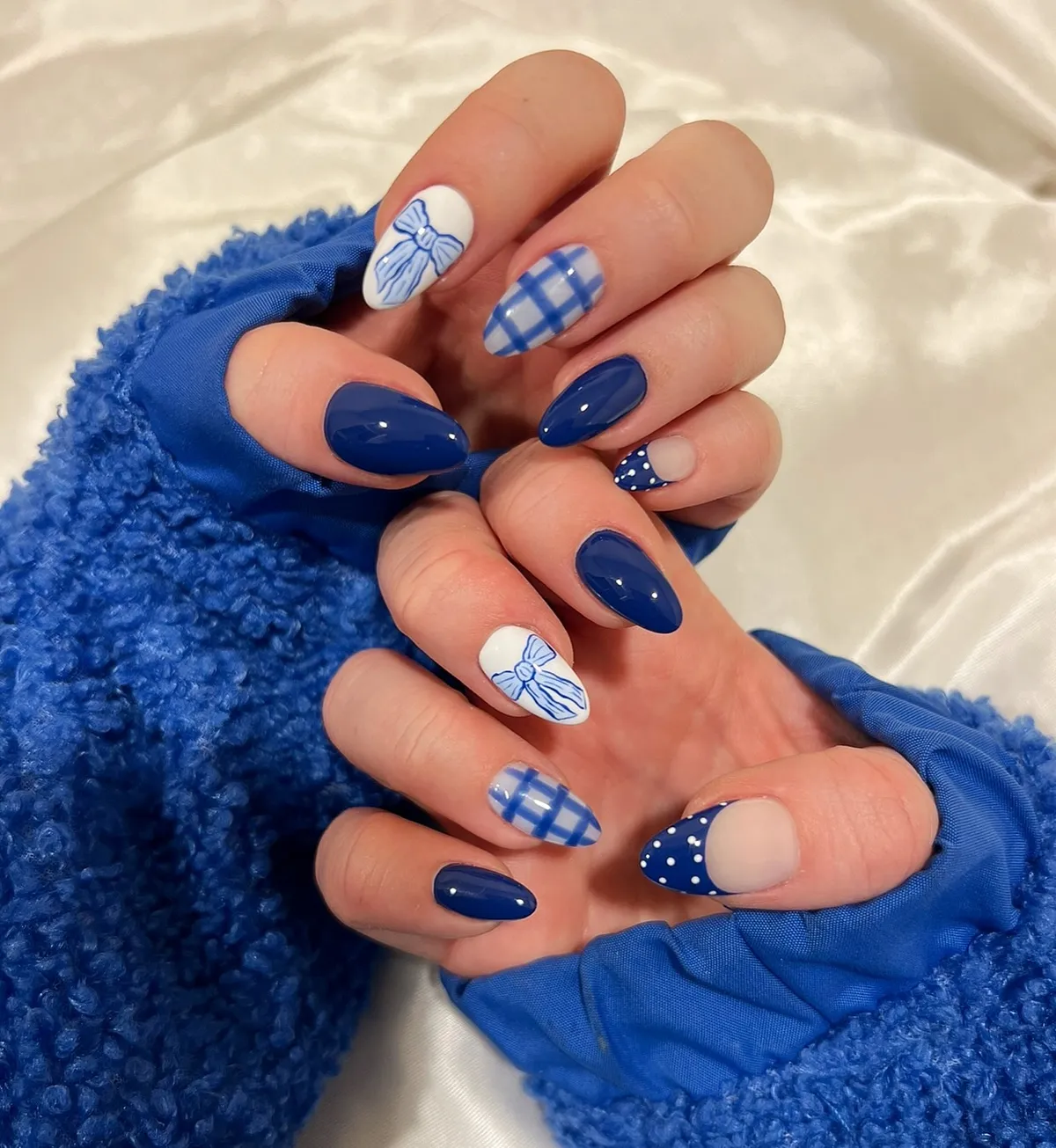 Navy Set with Bow Art, Plaid Grid, and Dotted French Tips