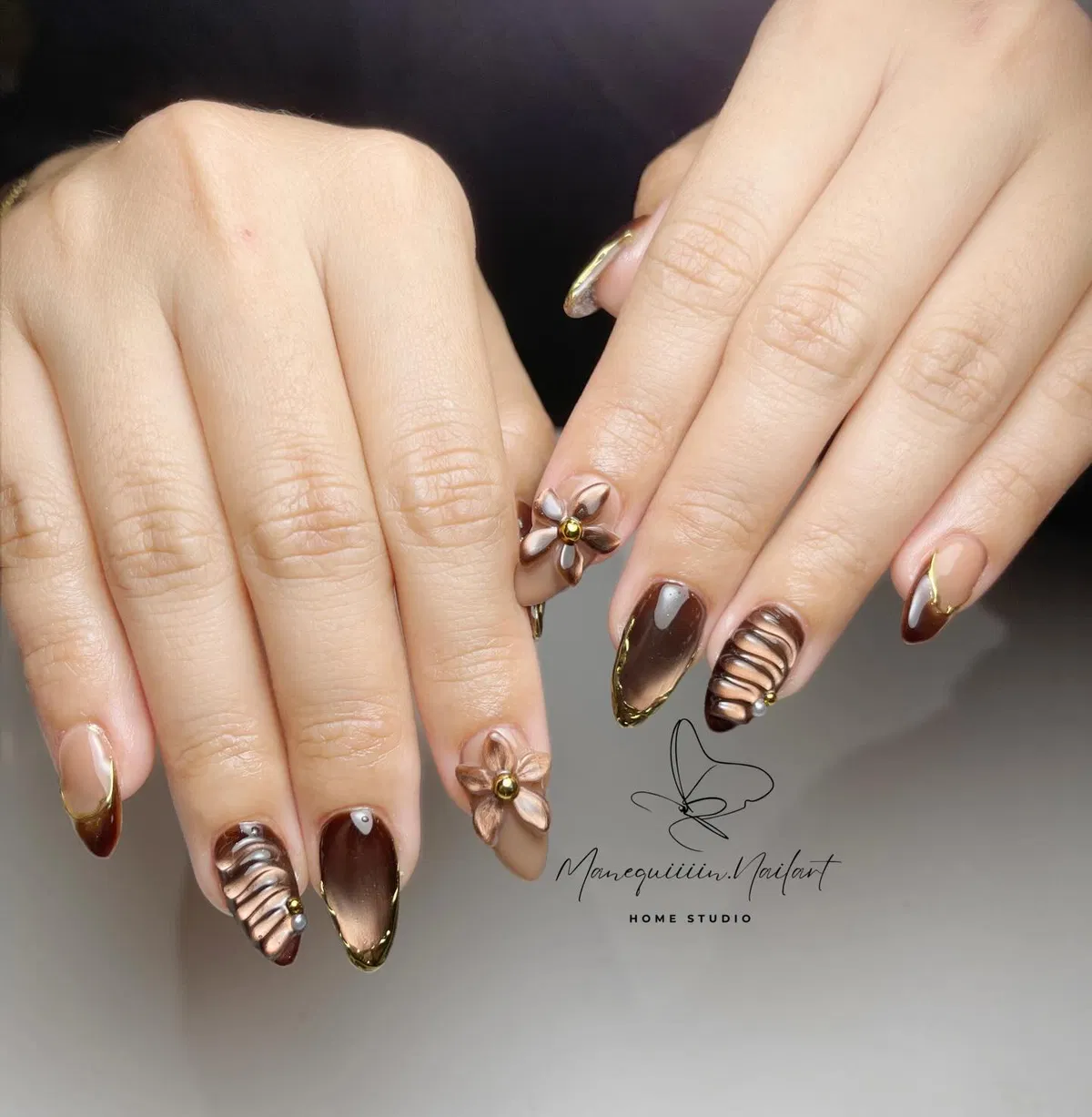 Brown gradients with gold edging and 3D floral accents