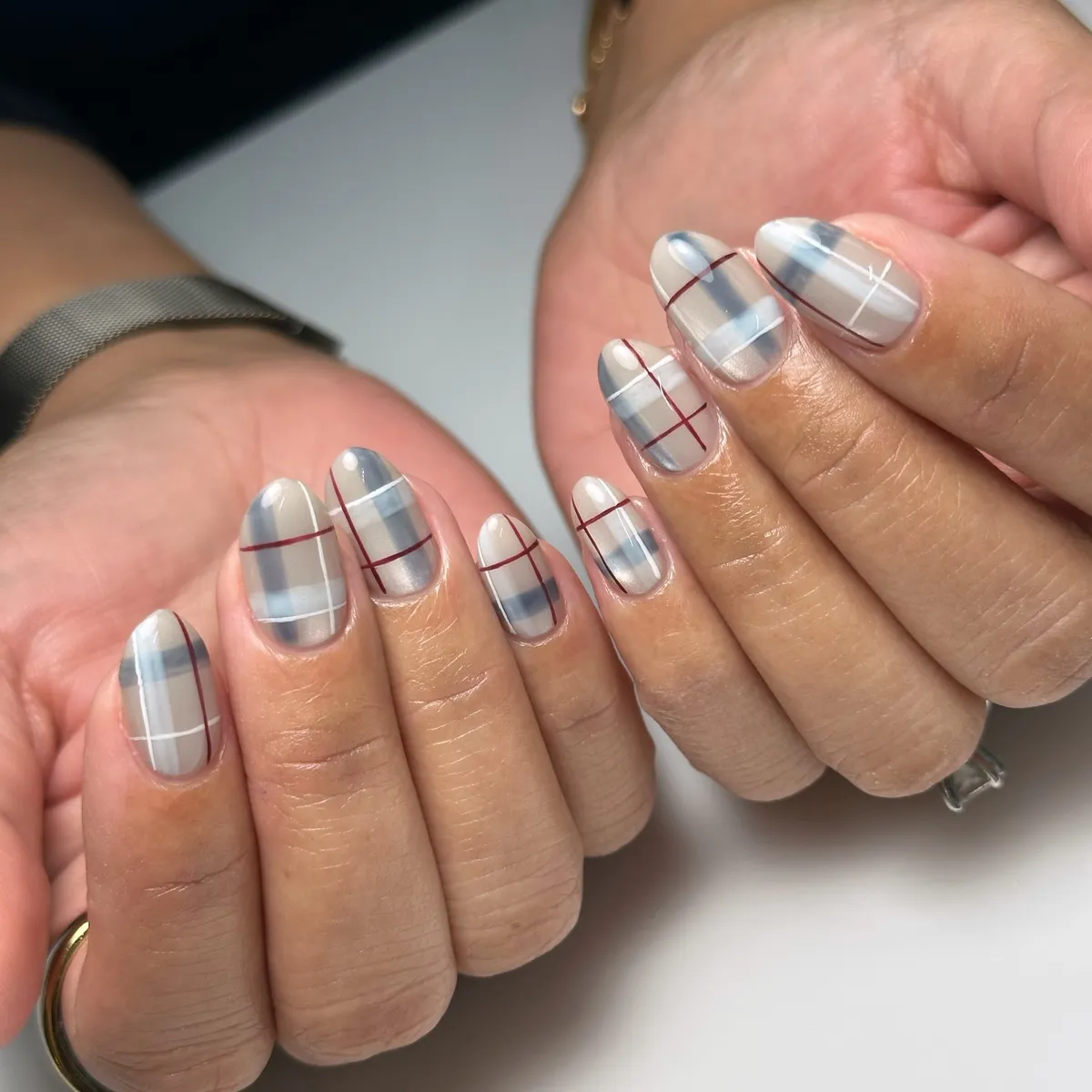Cool-toned gray plaid with burgundy linework
