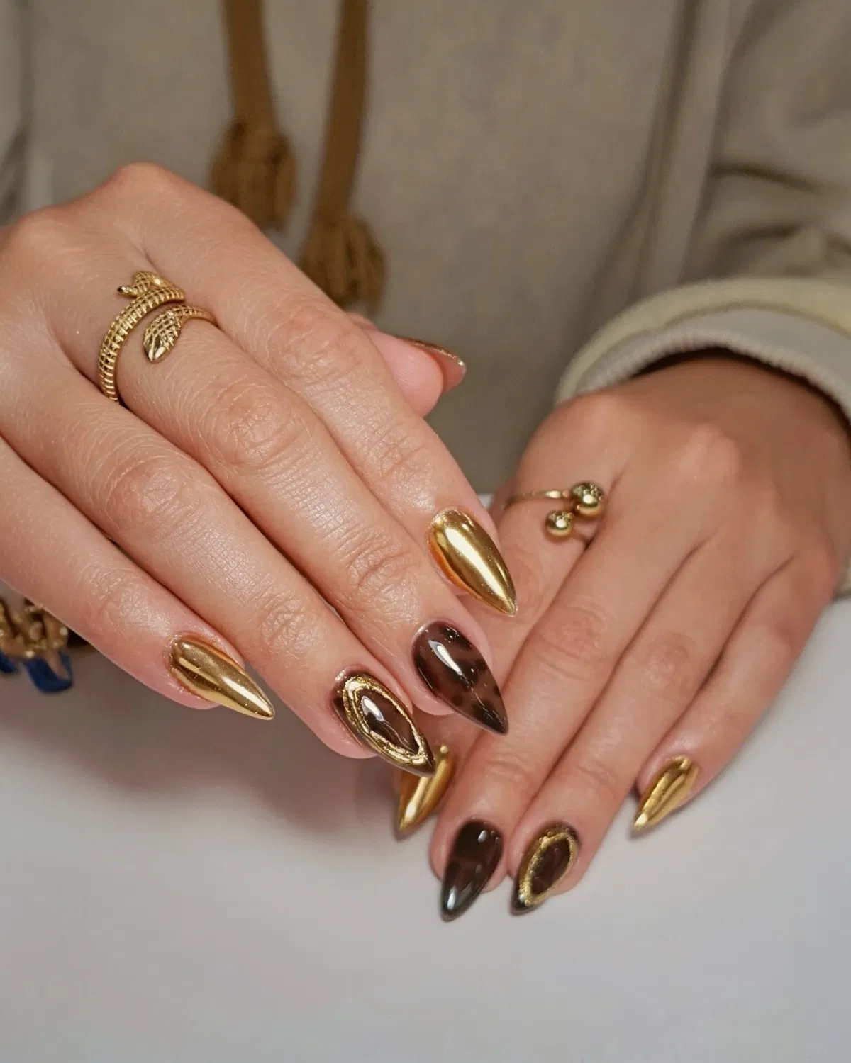Metallic gold and glossy brown mix