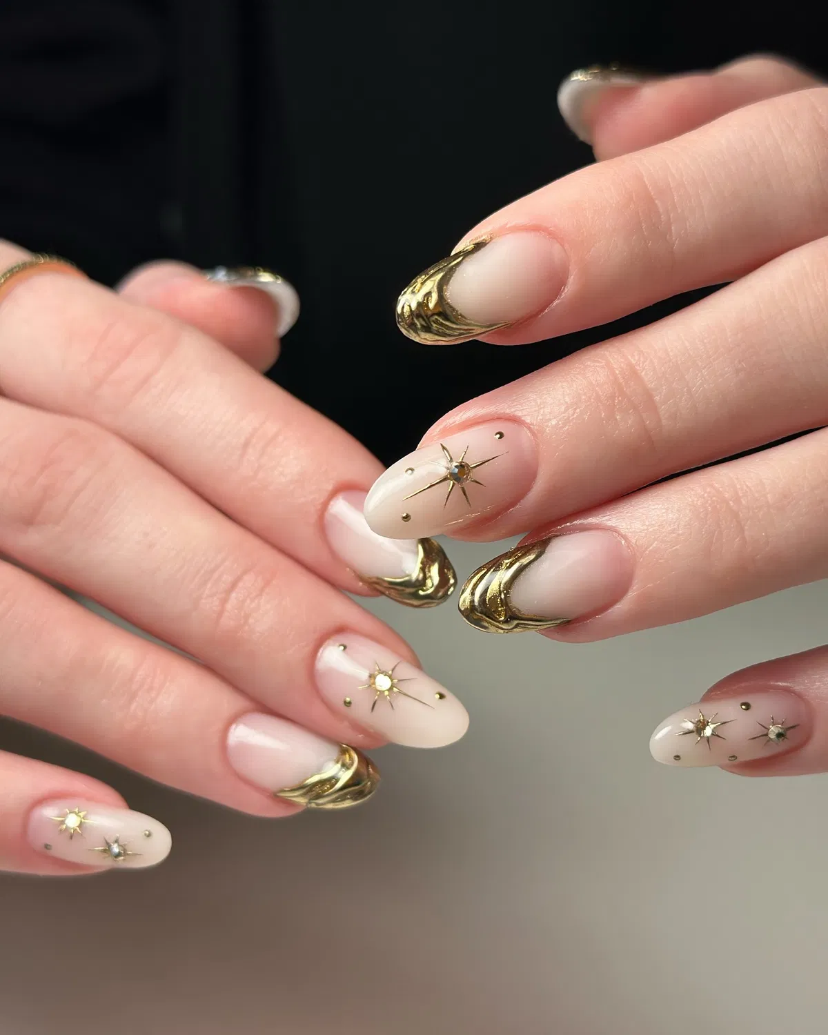 Gold Swirl Tips with Starburst Stud Accents