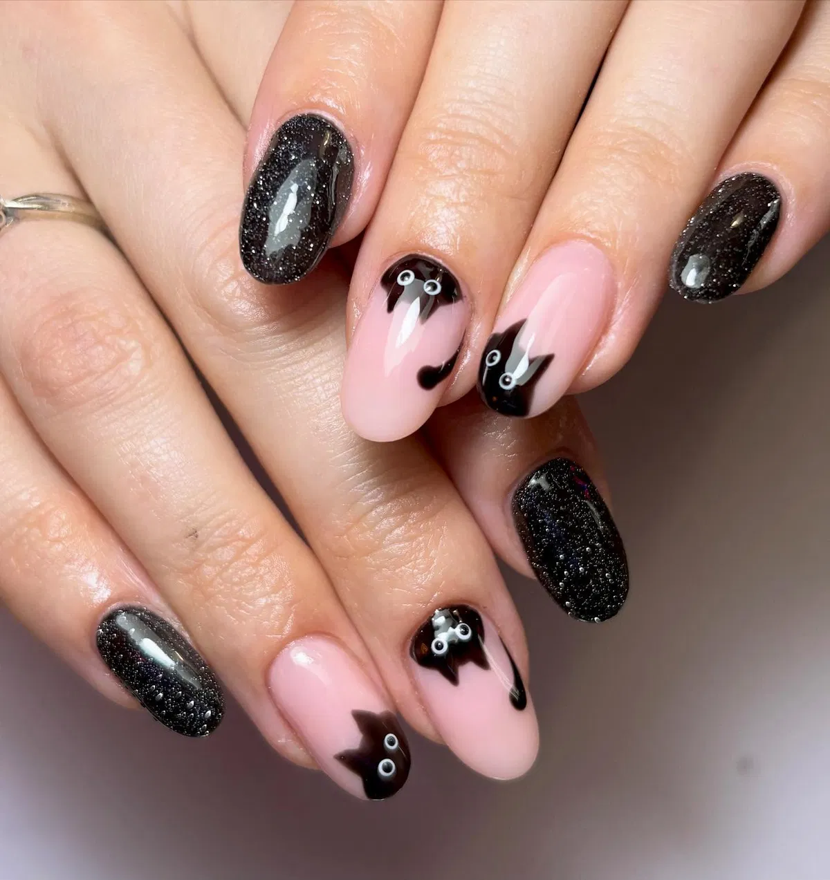 Nude and Black Glitter Set with Peeking Cat Faces