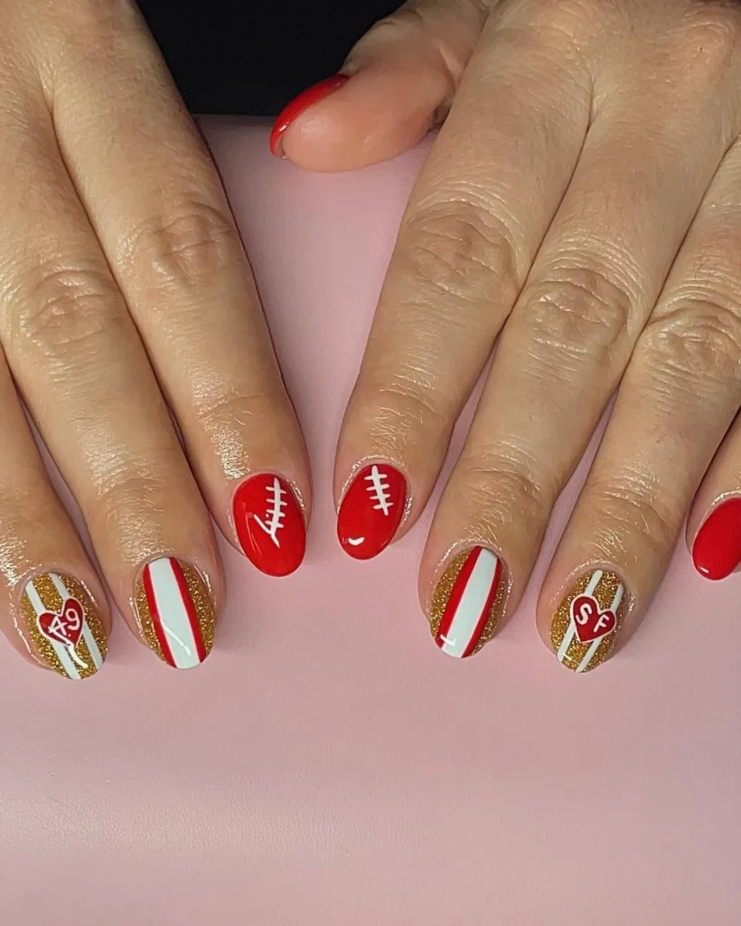 Fashion image by @zenluxenails