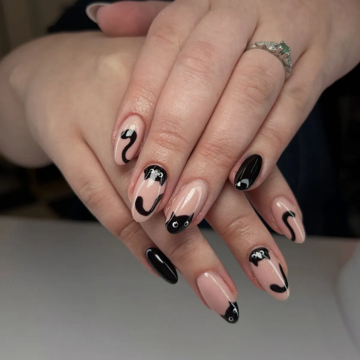 Nude and black cat French-tip silhouettes