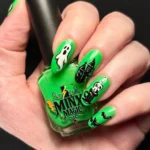 ๐ฐ 20 Disney Halloween Nails That Bring a Magical Twist to Spooky Season Fashion image by @prettyboldnails