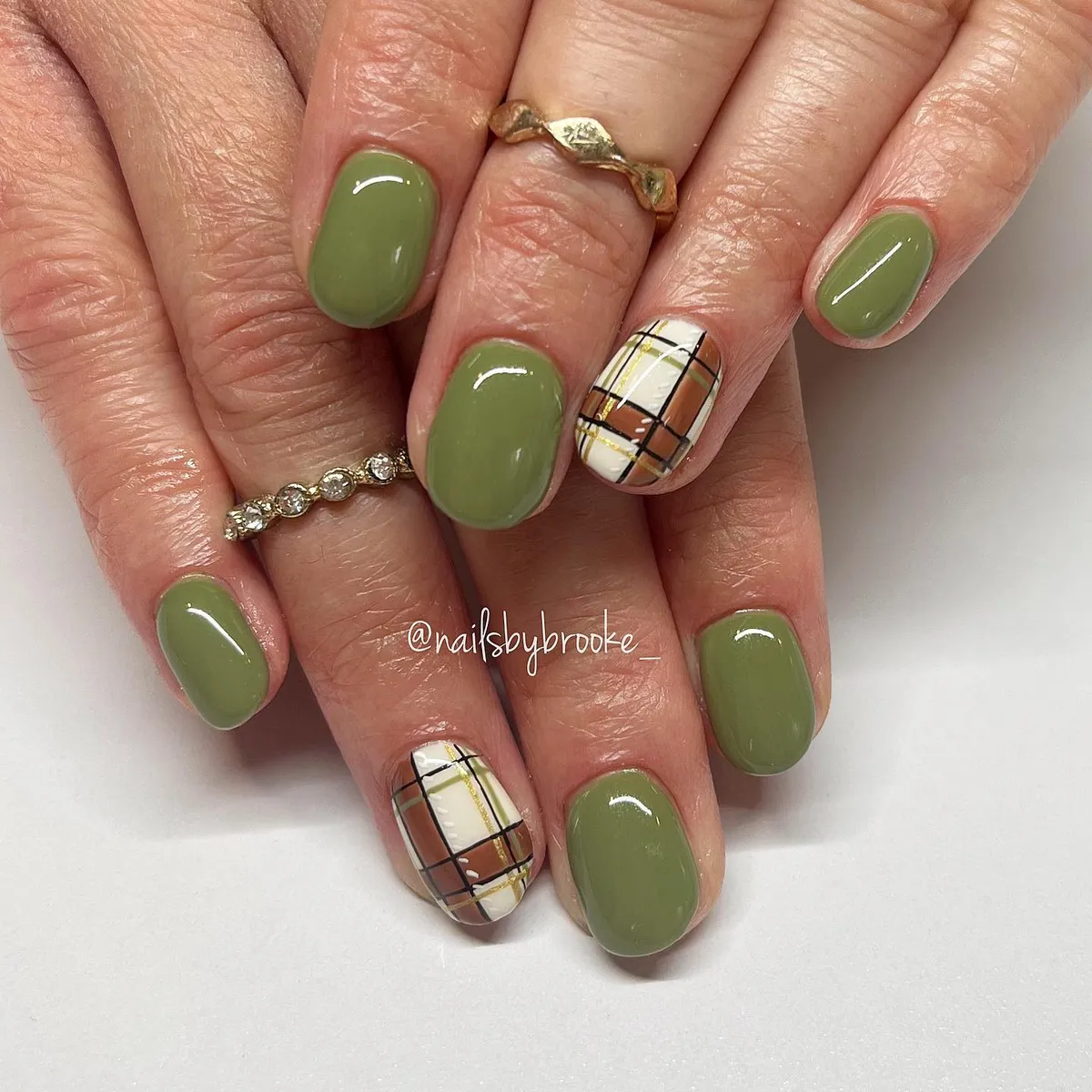 Olive green with cream plaid accent nails