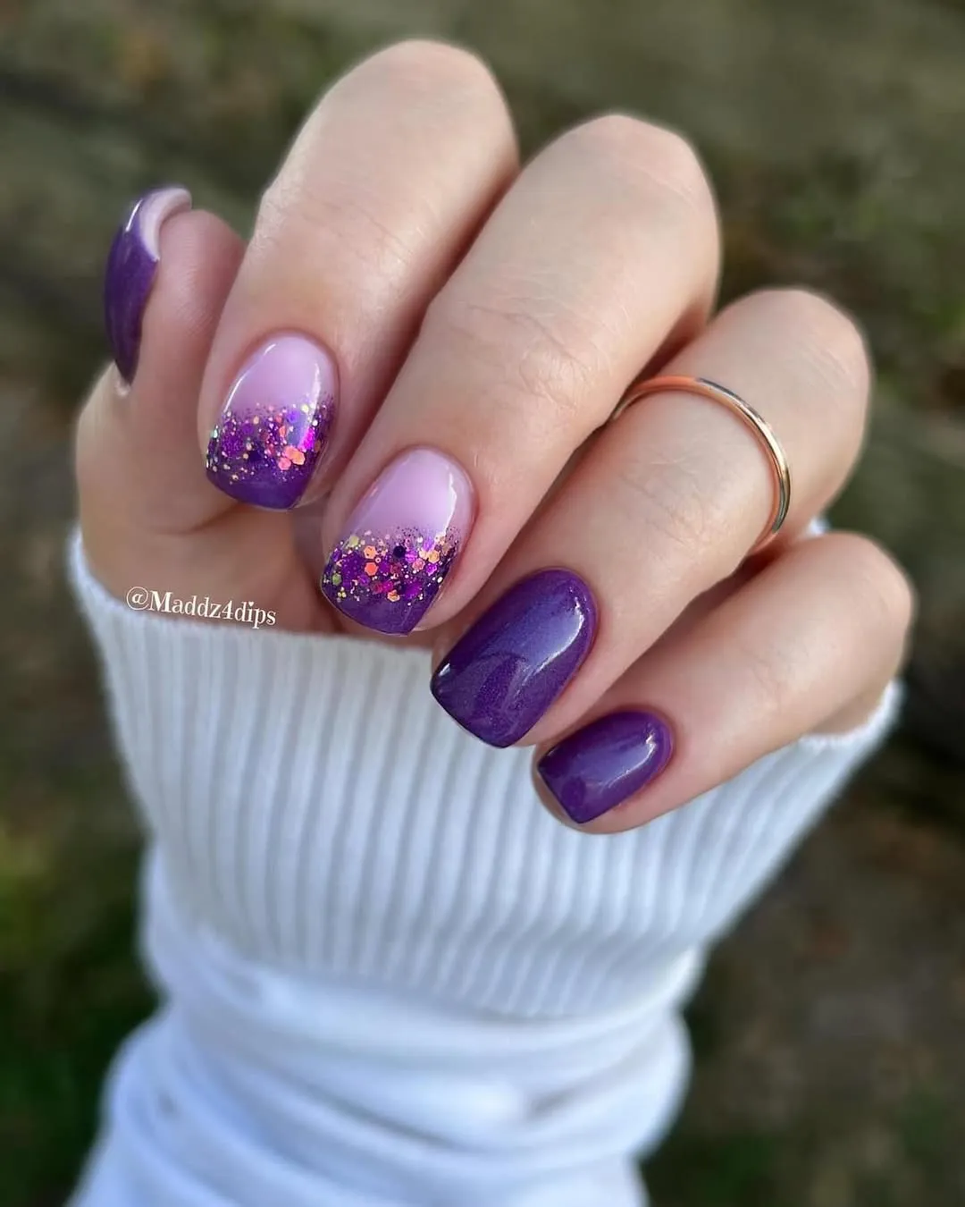Short purple set with glitter ombrรฉ tips