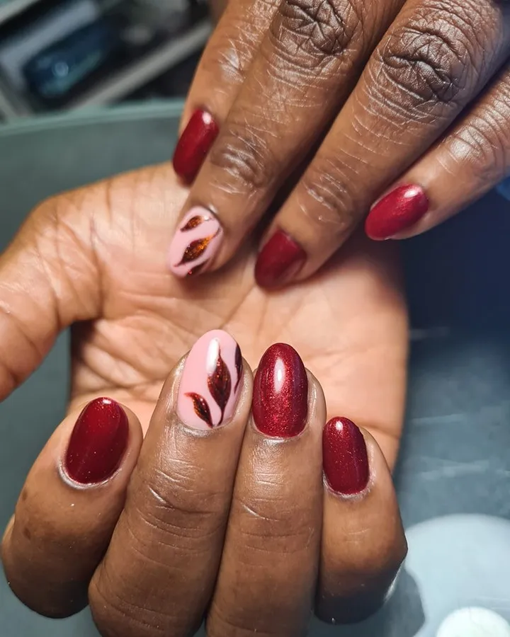 Shimmery deep red with pink leaf accents