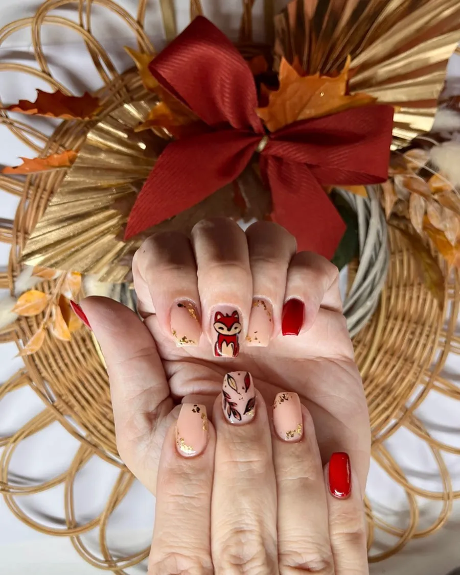 Nude-and-red mix with fox and leaf accents