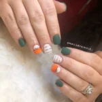 ๐งก 18 Easy Autumn Nails That Bring Cozy Fall Style to Your Fingertips Fashion image by @nailsbynikole