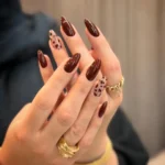 🍂 19 Brown Fall Nails Designs That Bring Warm Autumn Beauty to Your Fingertips Fashion image by @neg.nailart