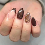 💫 19 Brown and Gold Nails That Bring the Perfect Mix of Classy and Eye-Catching Style Fashion image by @nailsby_char.m