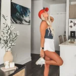 📣 18+ Football Game Outfits That Make Showing Your Team Spirit Look Seriously Cute Fashion image by @kayymrose