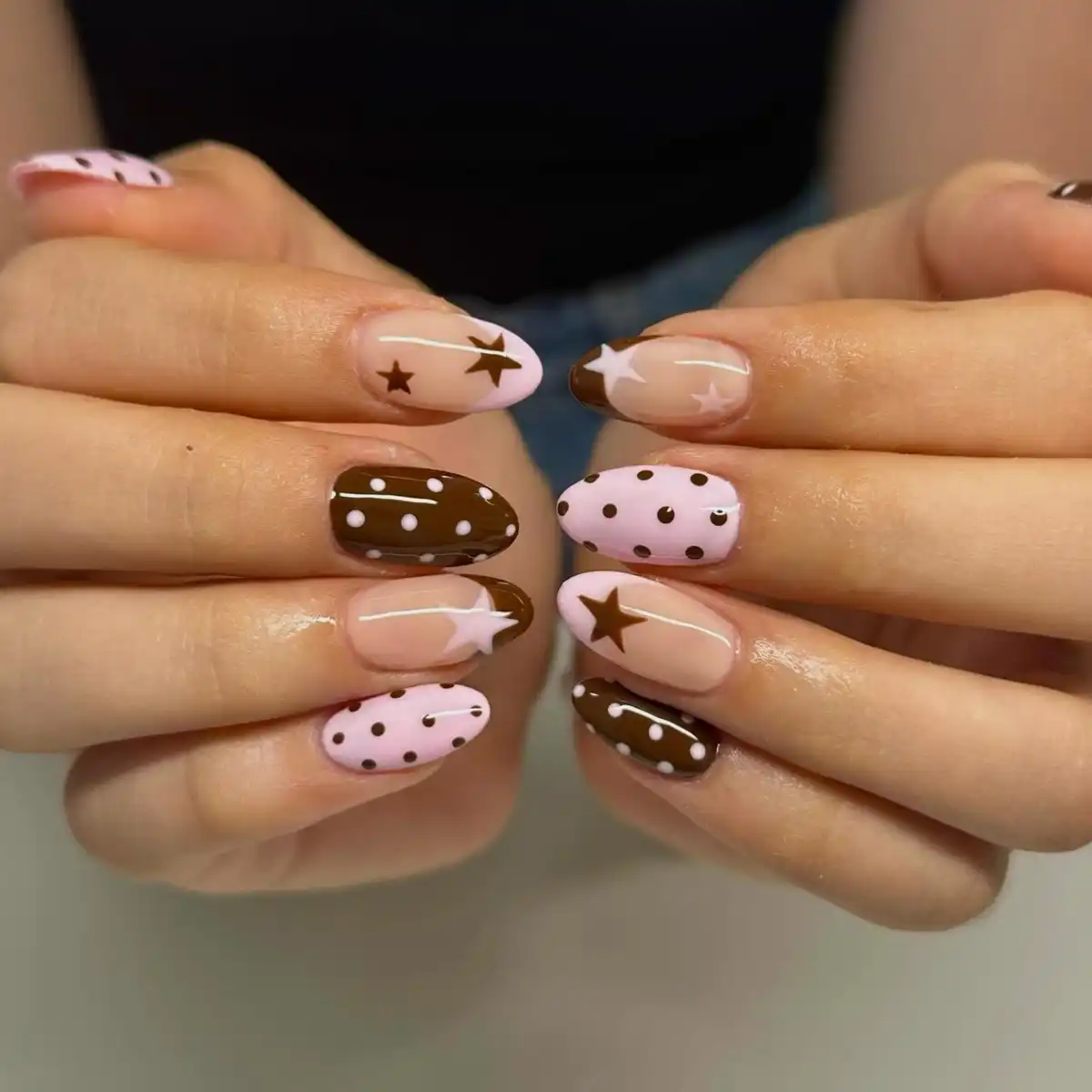 Stars, polka dots, and brown-tipped accents