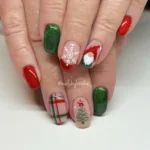 ❄️ 17 Christmas Plaid Nails That Are Perfect for Everything From Parties to Pajama Nights Fashion image by @nailsbybrooke